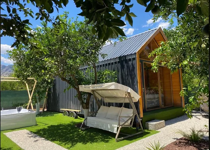 Fabulous Bungalow With Nature View In Konyaalti Αττάλεια