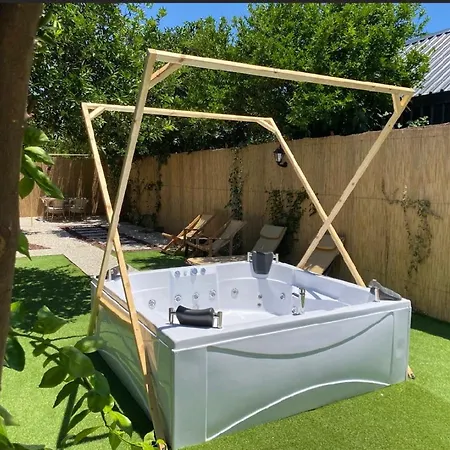 Fabulous Bungalow With Nature View In Konyaalti