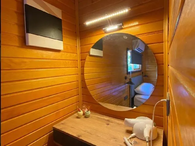 Fabulous Bungalow With Nature View In Konyaalti 招待所 安塔利亚