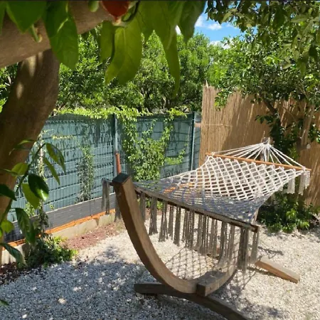 Fabulous Bungalow With Nature View In Konyaalti Maison d'hôtes *