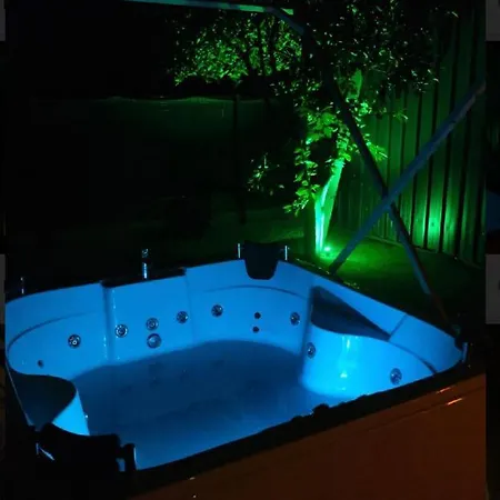 Maison d'hôtes Fabulous Bungalow With Nature View In Konyaalti